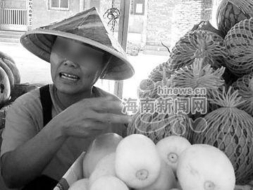 记者采访吃瓜,记者采访录