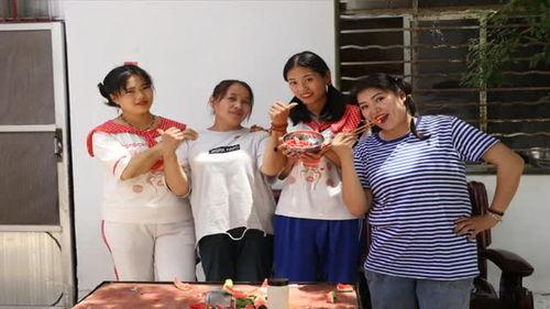 吃瓜倩倩02,揭秘娱乐圈背后的故事