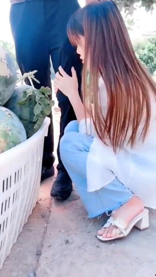 吃瓜少女会说吗,揭秘“吃瓜少女”的流行语奥秘