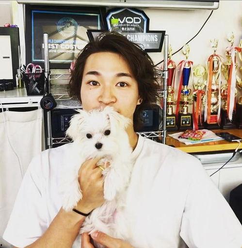 情侣吃瓜合照图片大全