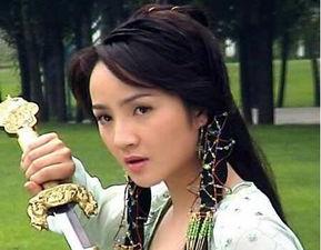 小师妹吃瓜